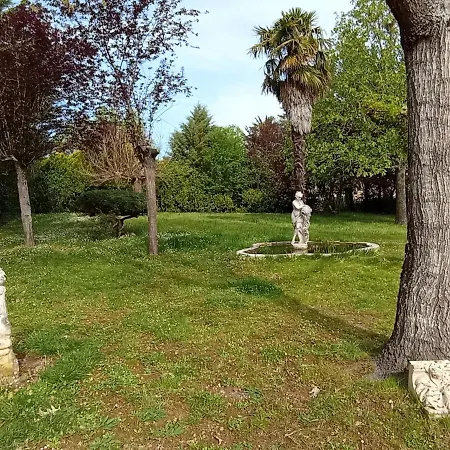 Frühstückspension La Canette De Phil - D'hotes, Independante - Vue Sur Piscine