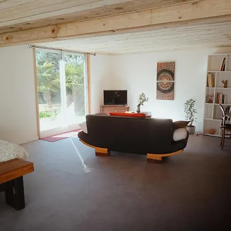 La Canette De Phil - D'hotes, Independante - Vue Sur Piscine 3* Samatan