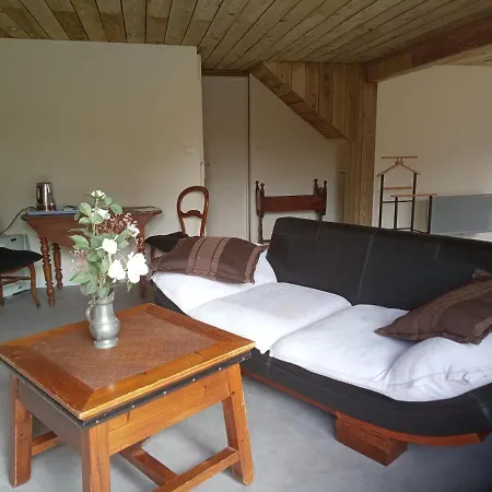 La Canette De Phil - D'hôtes, Indépendante - Vue Sur Piscine Couette-café 3*