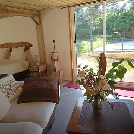 La Canette De Phil - D'hotes, Independante - Vue Sur Piscine 3* Samatan